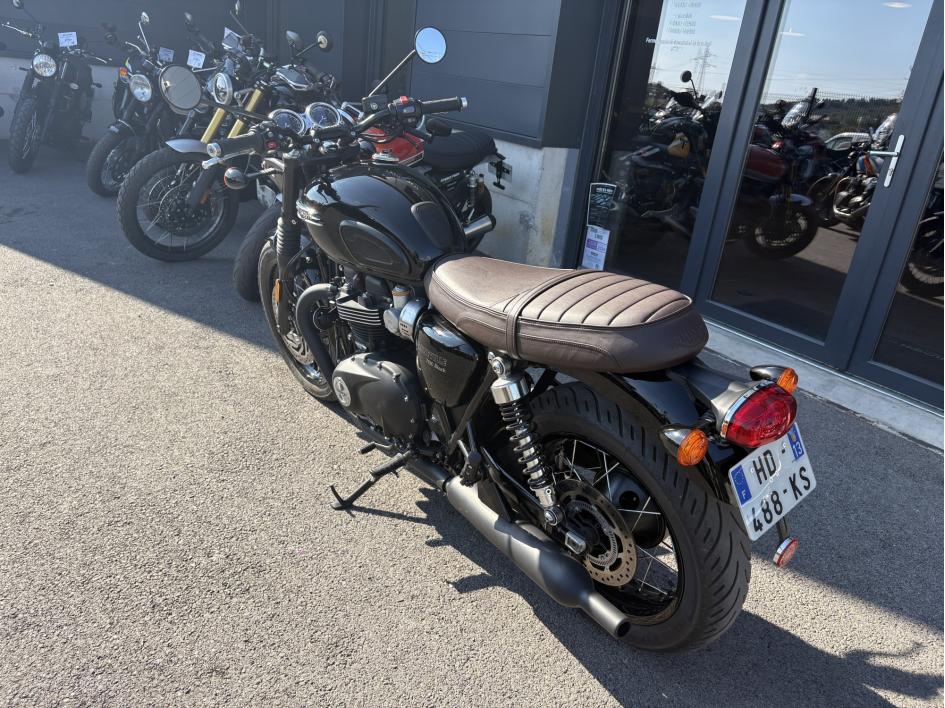 TRIUMPH Bonneville T120 Black