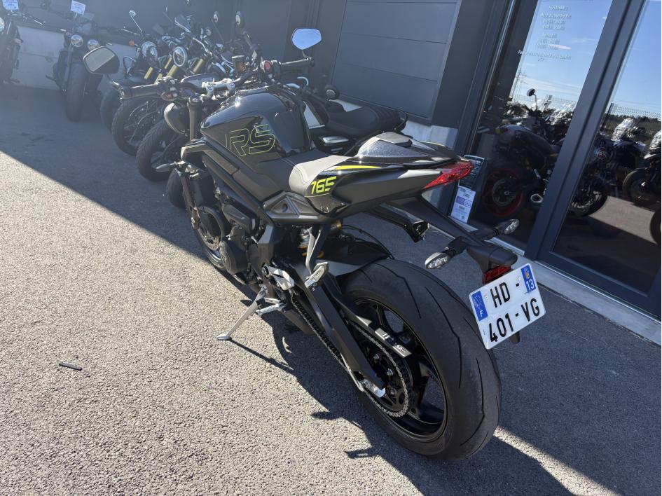 TRIUMPH STREET TRIPLE 765 RS