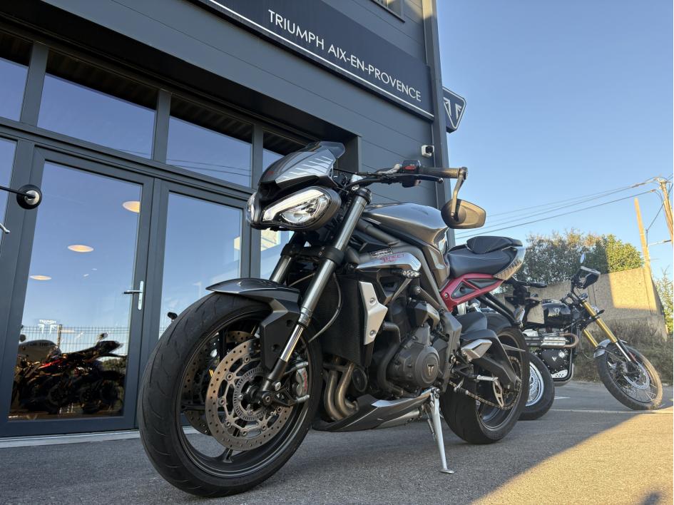 TRIUMPH STREET TRIPLE 765 RS