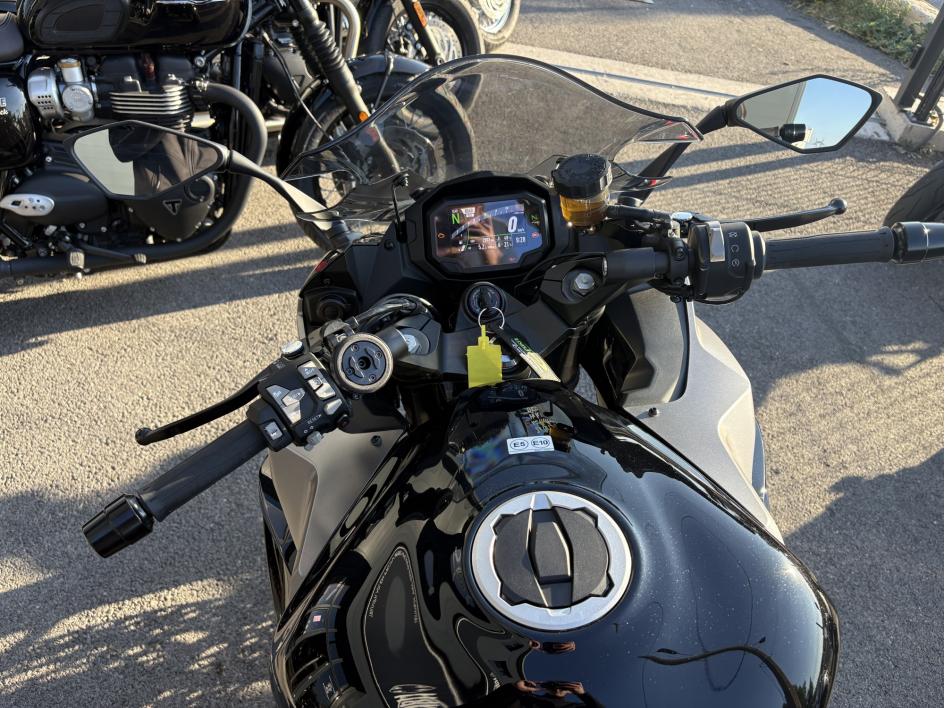 KAWASAKI NINJA 1000 SX