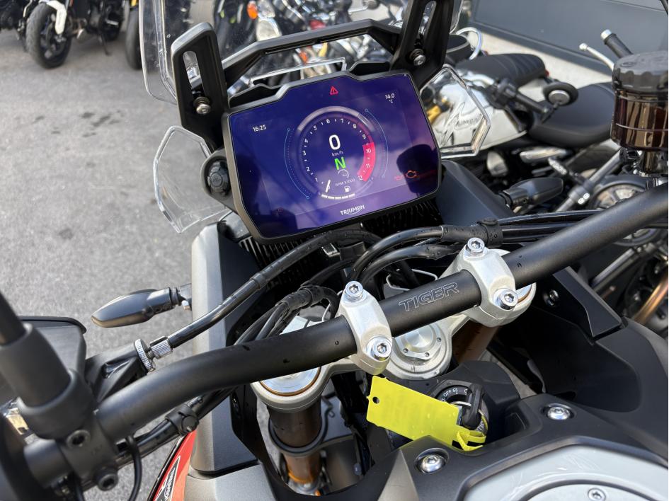 TRIUMPH TIGER 900 RALLY PRO