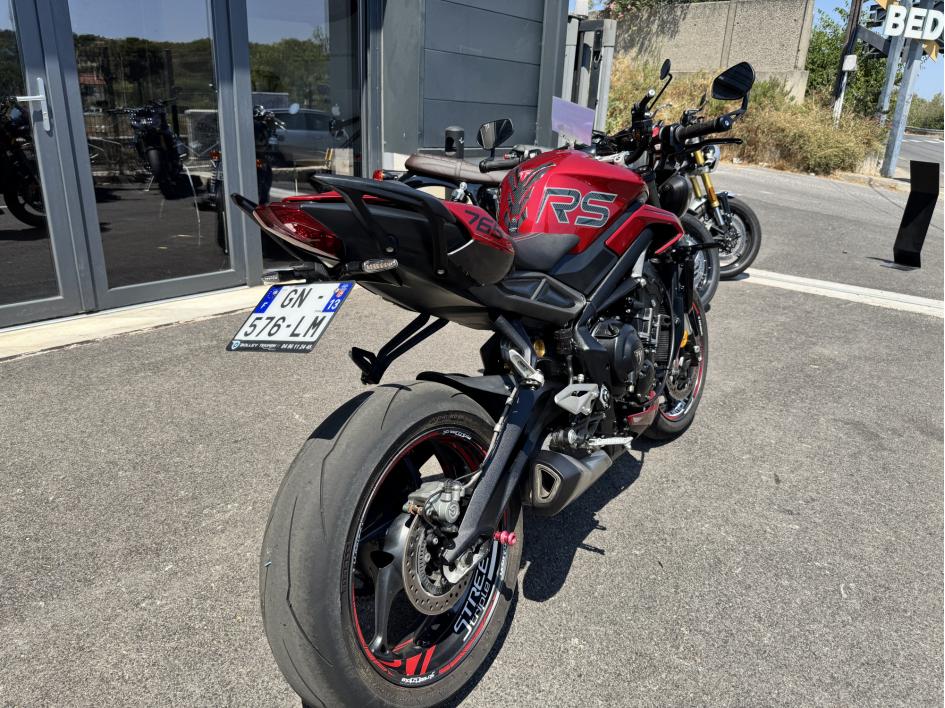 TRIUMPH STREET TRIPLE 765 RS