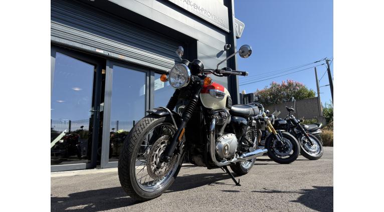 TRIUMPH Bonneville T100