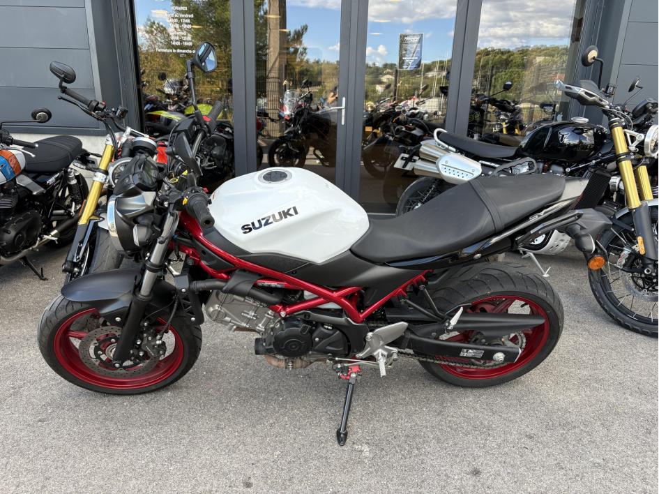 SUZUKI SV 650