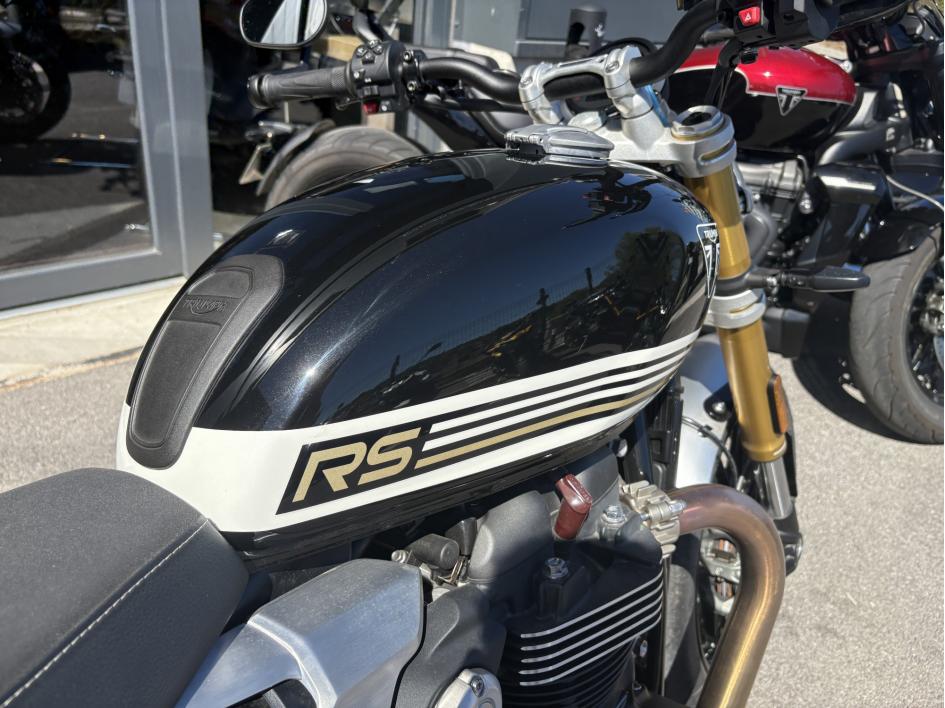 TRIUMPH SPEED TWIN 1200 RS