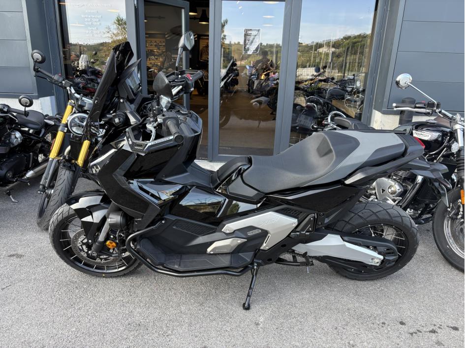 HONDA X-ADV 