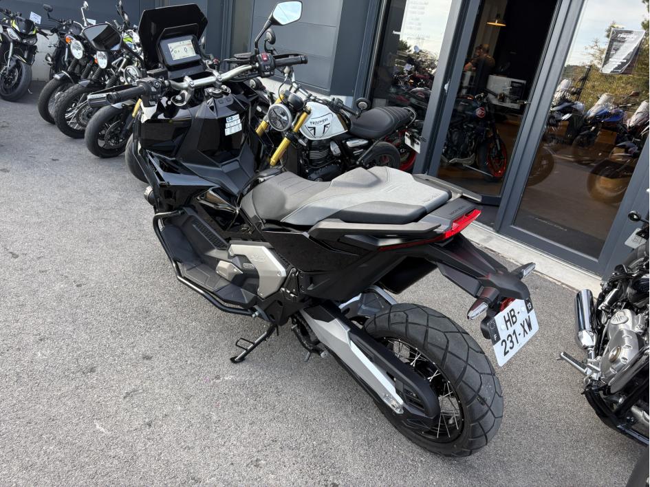 HONDA X-ADV 